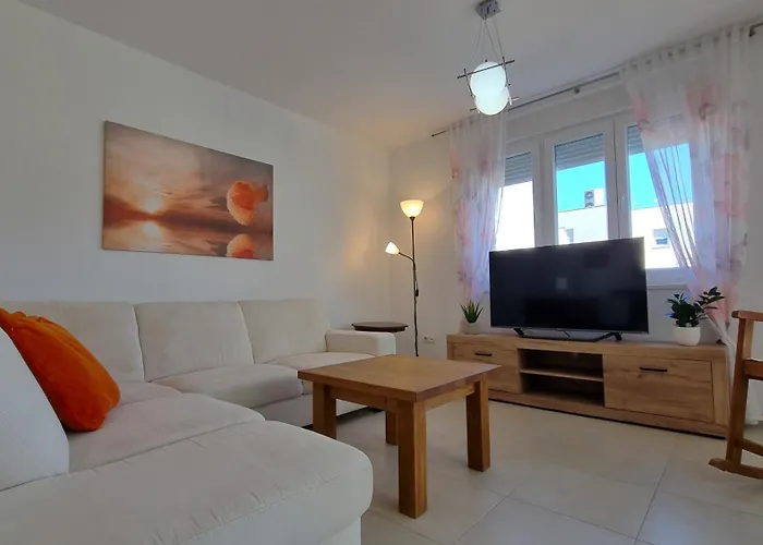 Le Mare - Pool, Sandstrand شقة