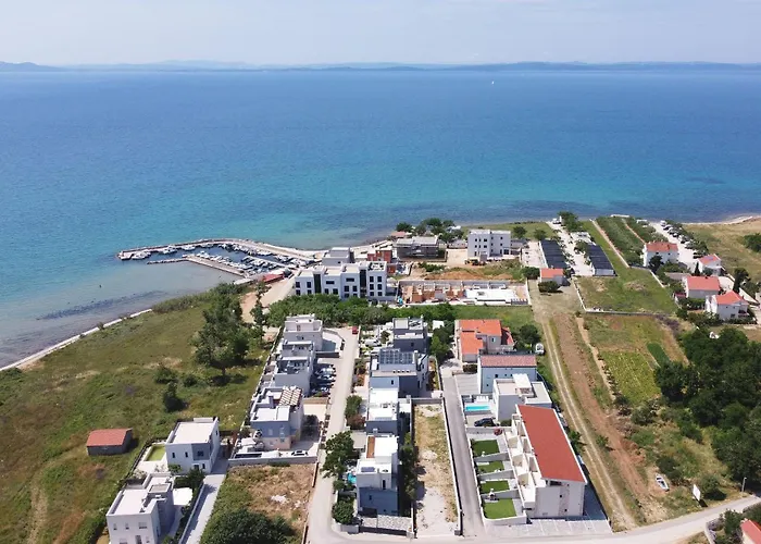 Апартаменты Le Mare - Pool, Sandstrand Привлака