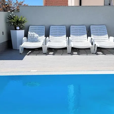 Le Mare - Pool, Sandstrand, Meerblick, W-lan, Grill Apartment Privlaka (Zadar)