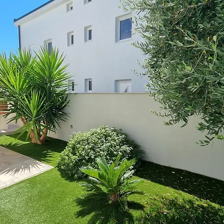Le Mare - Pool, Sandstrand Apartament *