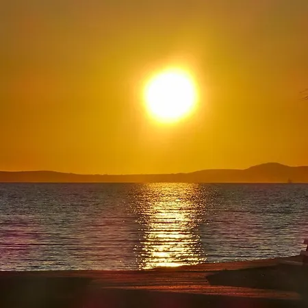 Le Mare - Pool, Sandstrand, Meerblick, W-lan, Grill