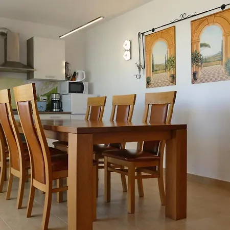 Le Mare - Pool, Sandstrand, Meerblick, W-lan, Grill