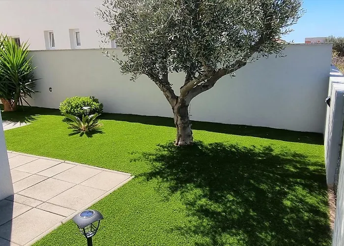 Le Mare - Pool, Sandstrand, Meerblick, W-lan, Grill *