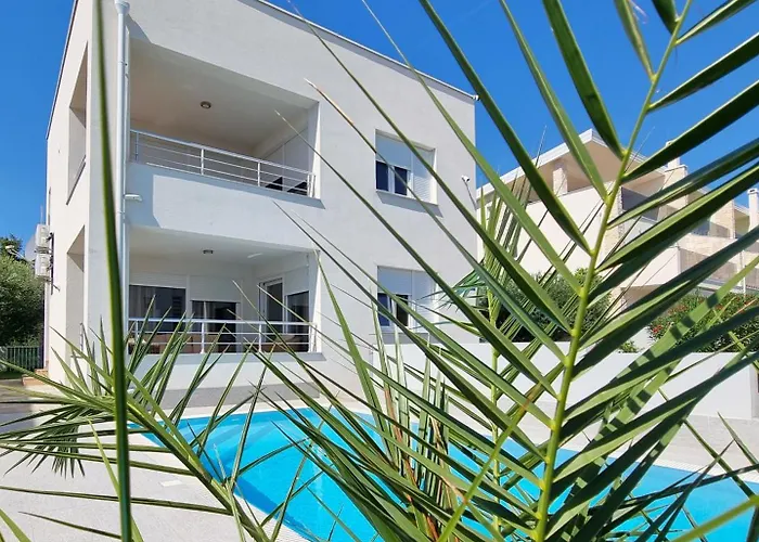 Le Mare - Pool, Sandstrand Apartament