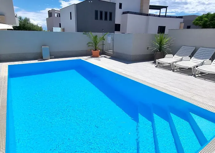 Le Mare - Pool, Sandstrand Apartament *